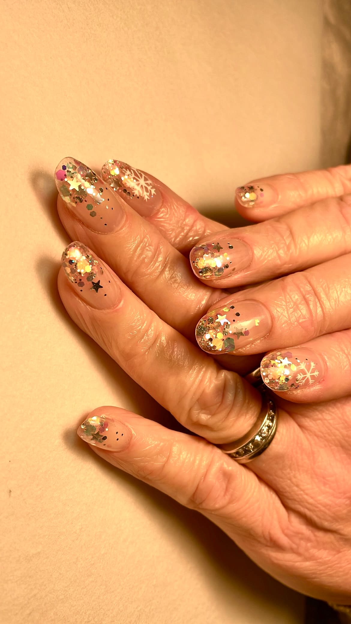 Pluie d'étoiles — Nail Art