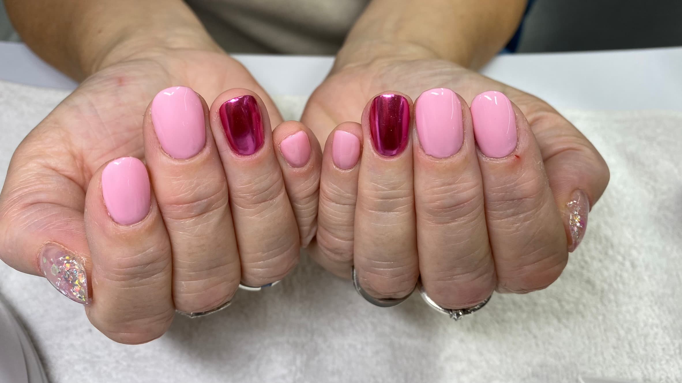 Rose cerise — Semi-permanent